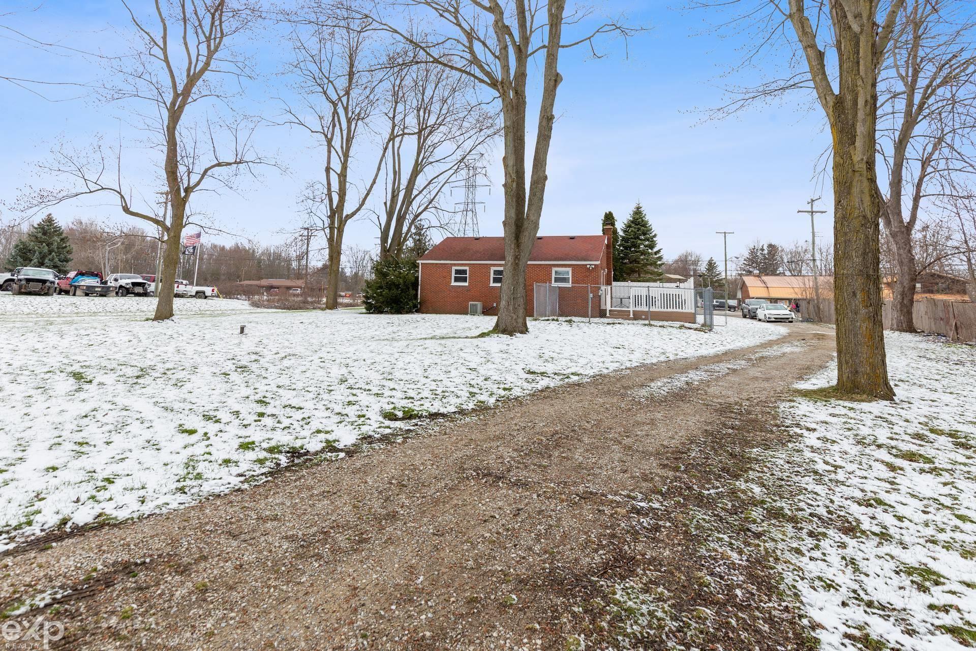 752 Capac Road Allenton, MI 48002 - Photo 27 of 28