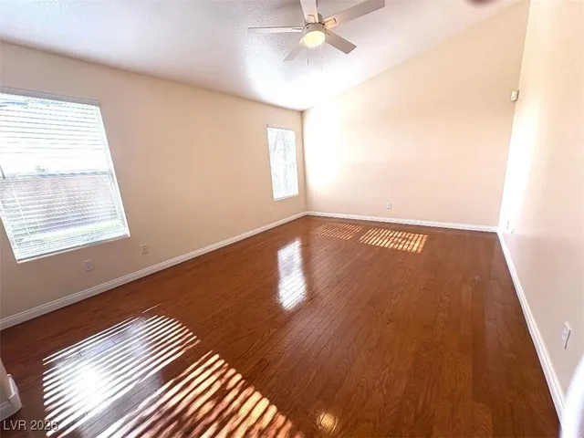 $2,400 | 8945 Goddess Court, Las Vegas, NV 89117