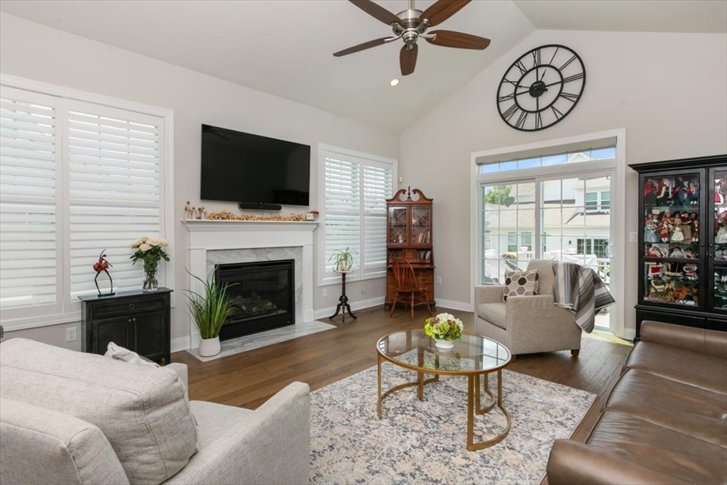 11 Hummingbird Way, Unit 11 Methuen, MA 01844 - Photo 16 of 34