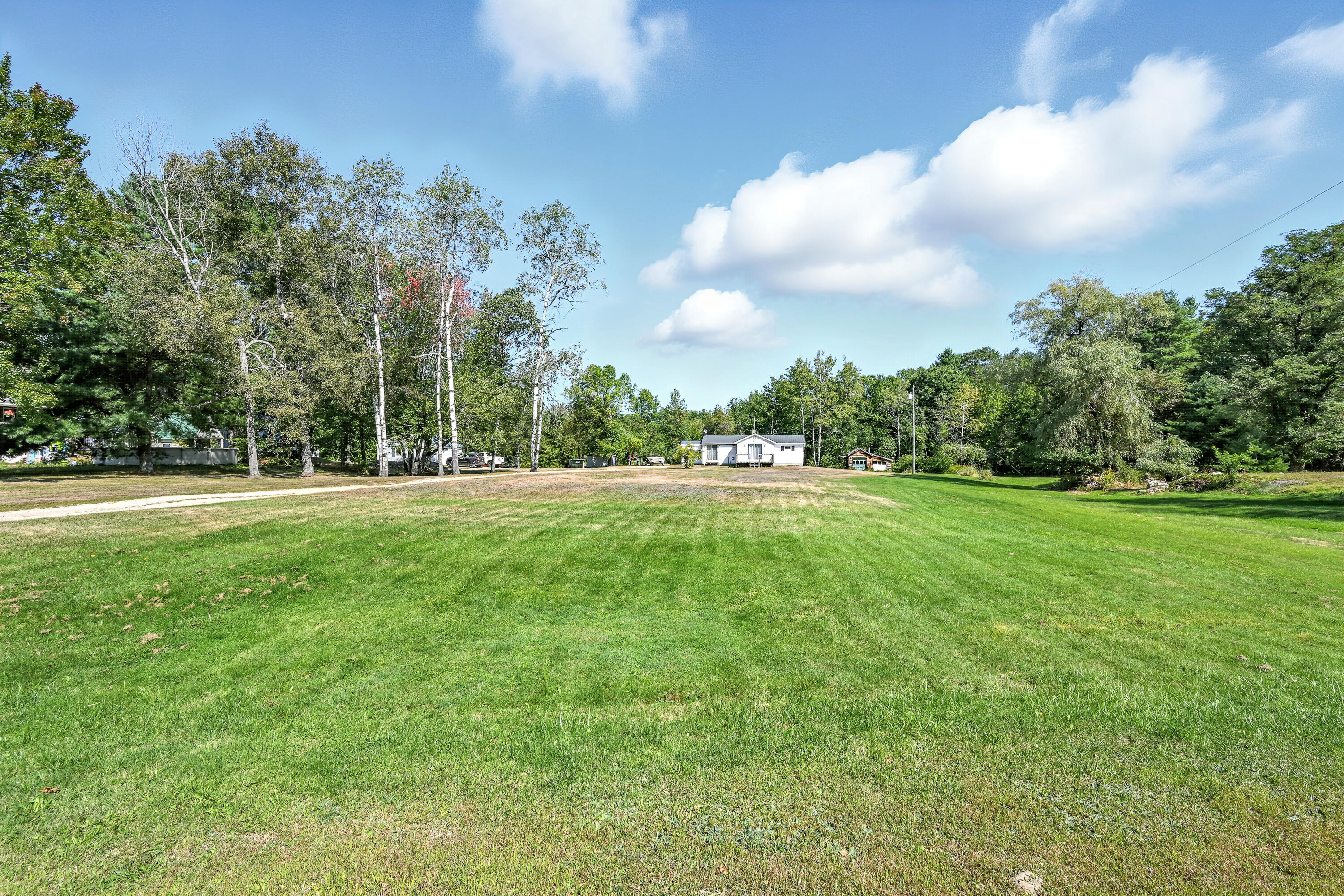 33 Riverside Drive Mechanic Falls, ME 04256 - Photo 2 of 37 110218gr-102