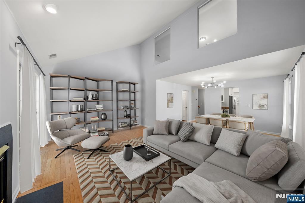 36 Woods Edge Road Old Tappan, NJ 07675 - Photo 11 of 31