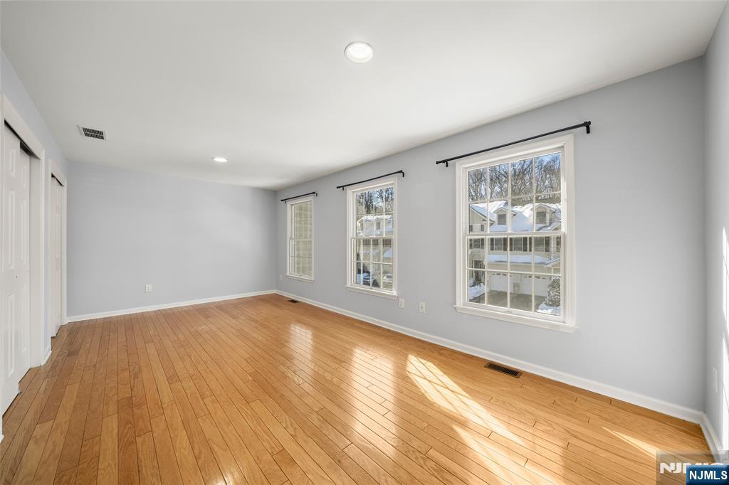 36 Woods Edge Road Old Tappan, NJ 07675 - Photo 21 of 31