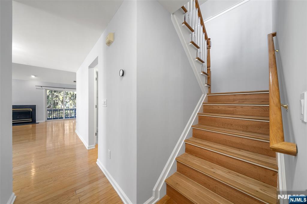 36 Woods Edge Road Old Tappan, NJ 07675 - Photo 24 of 31