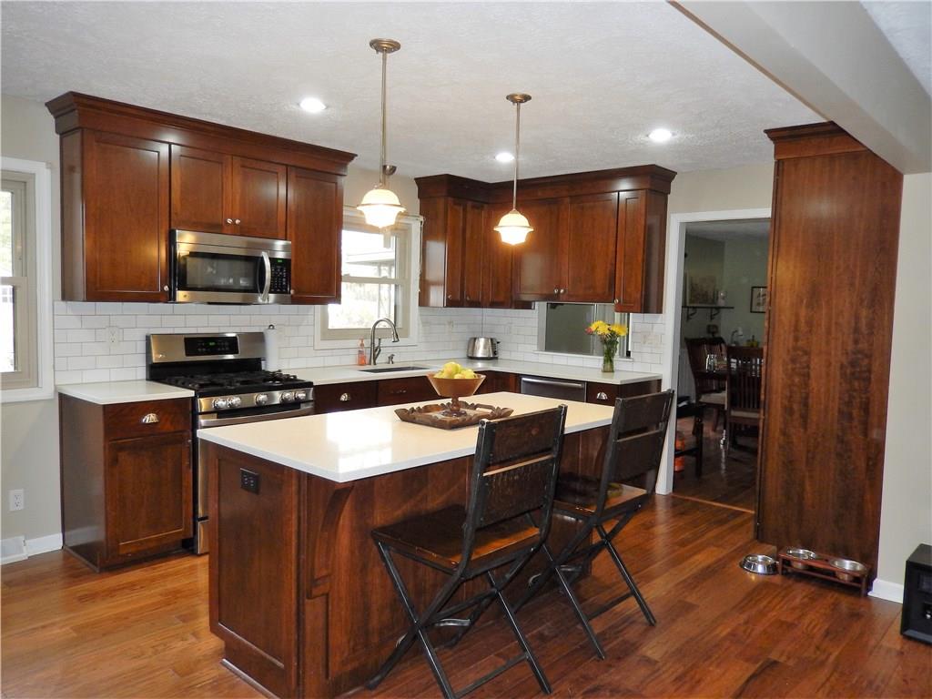 487 Valley Way Road Greenwood, IN 46142 - Photo 14 of 17 Gallery Image 14
