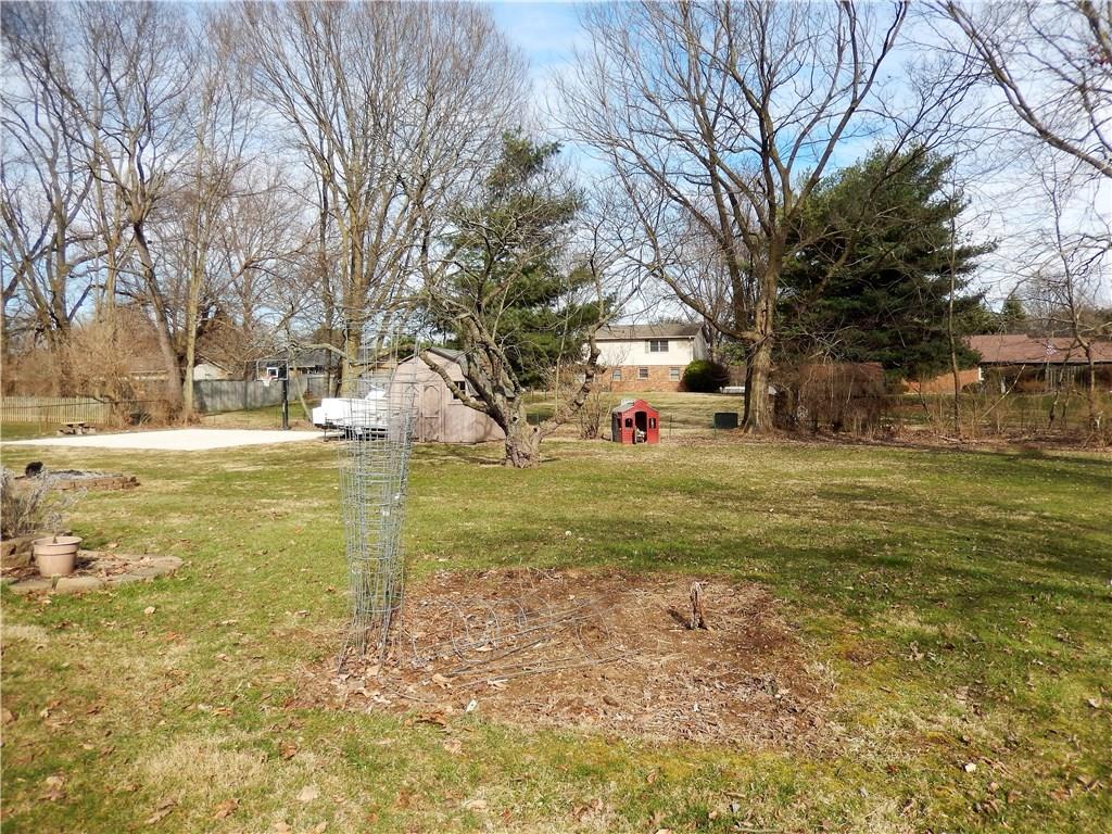 487 Valley Way Road Greenwood, IN 46142 - Photo 10 of 17 Gallery Image 10