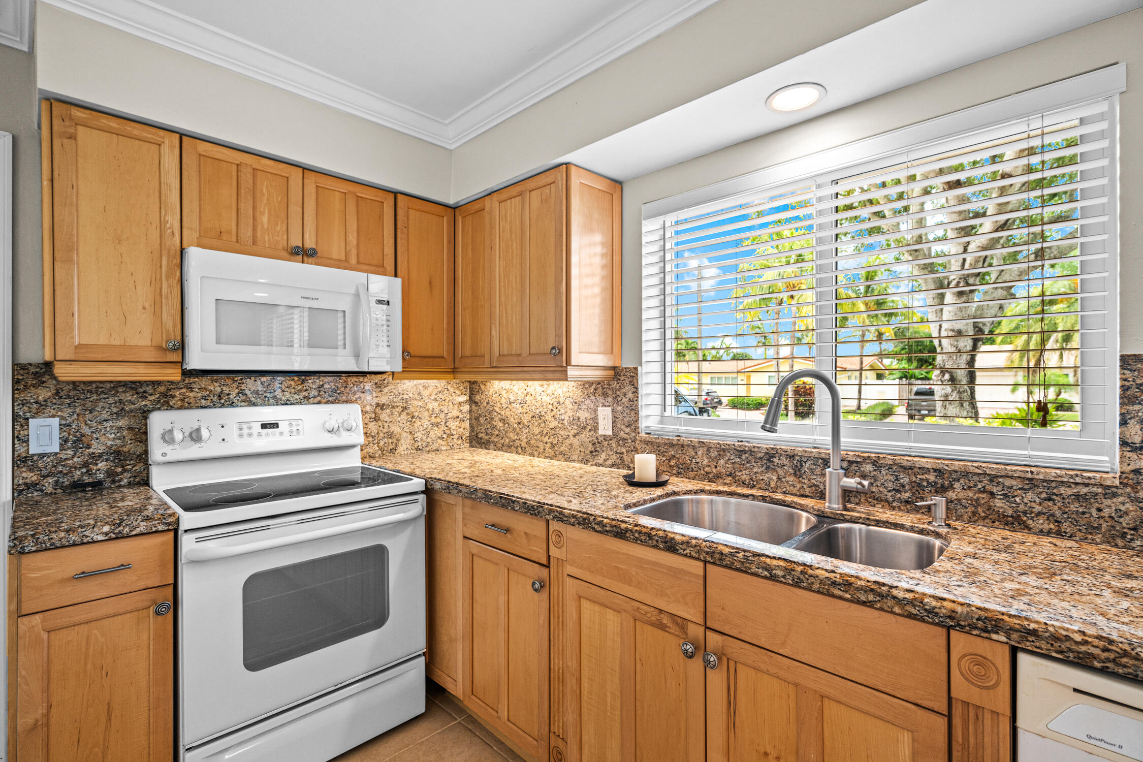 1260 Southwest 9th Street Boca Raton, FL 33486 - Photo 26 of 42 DSC08598