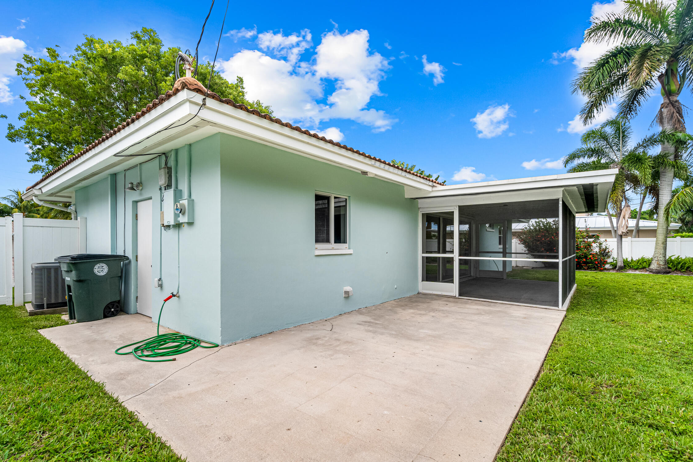 1260 Southwest 9th Street Boca Raton, FL 33486 - Photo 33 of 42 DSC08633