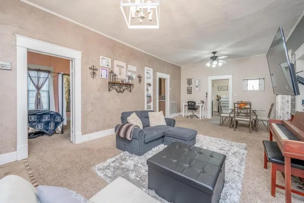 $120,000 | 311 North Kansas Avenue, Anthony, KS 67003