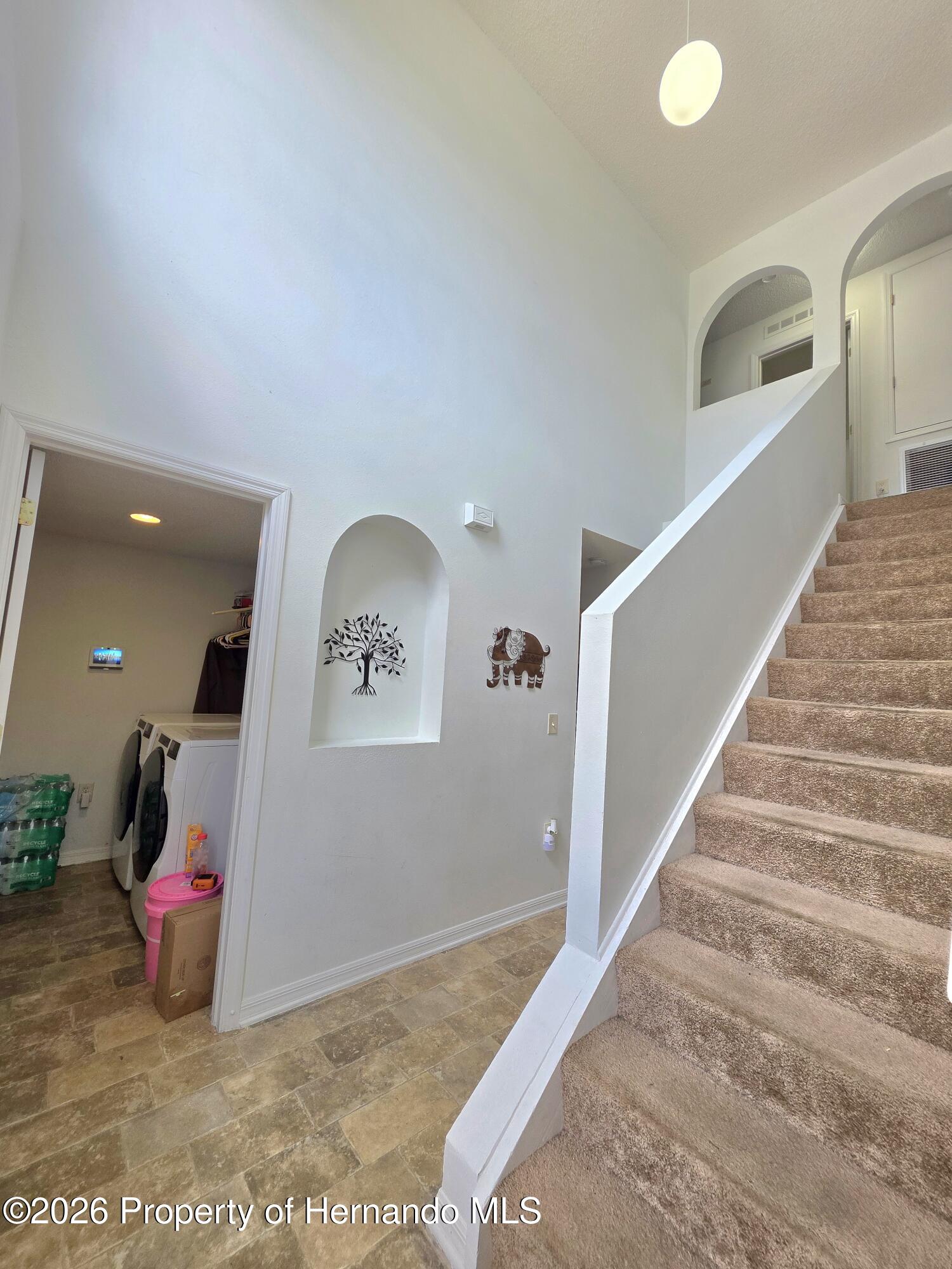 9055 Pemberton Street Spring Hill, FL 34608 - Photo 4 of 34