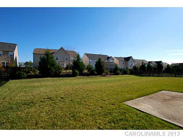 10533 Greenhead View Road Charlotte, NC 28262 - Photo 13 of 16