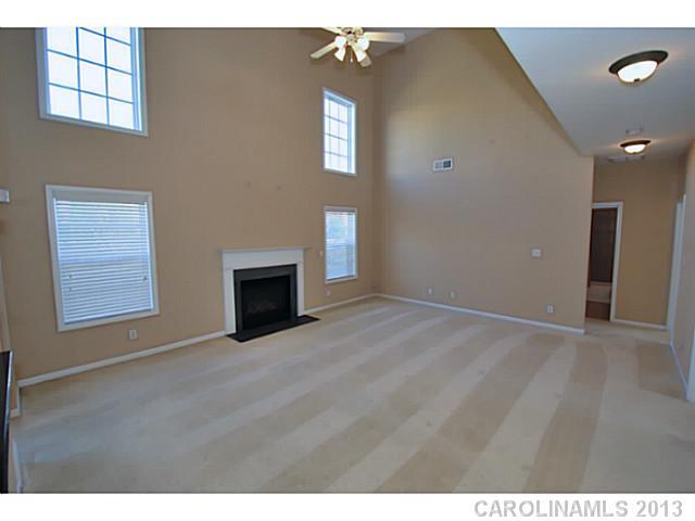 10533 Greenhead View Road Charlotte, NC 28262 - Photo 5 of 16