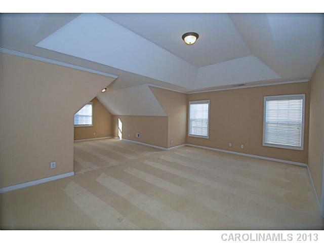 10533 Greenhead View Road Charlotte, NC 28262 - Photo 9 of 16