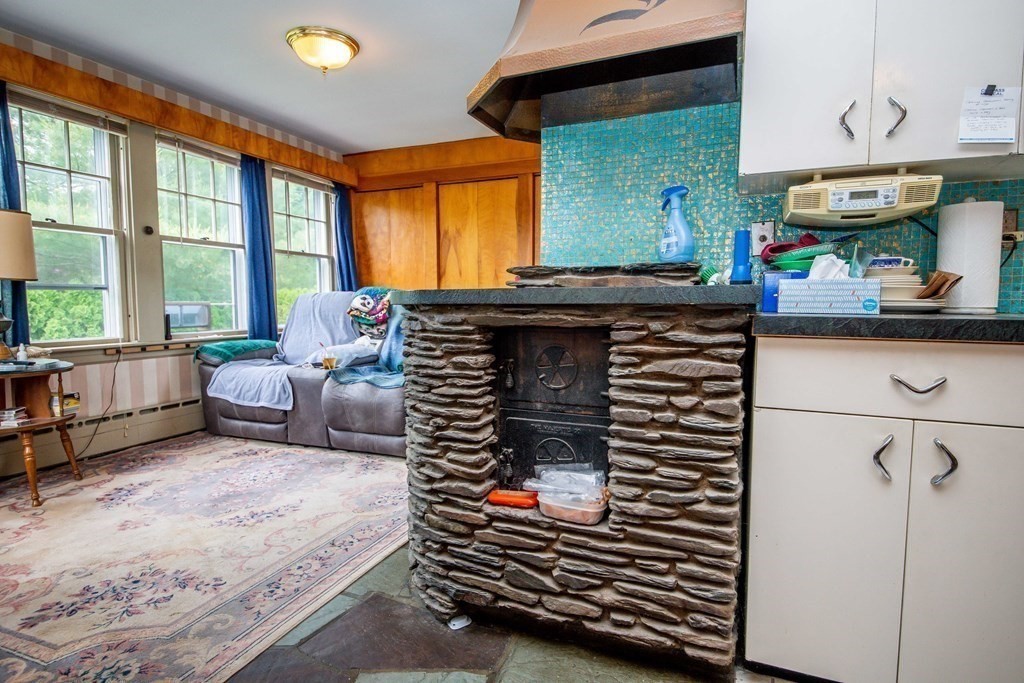 40 Sedgewick Road Fairhaven, MA 02719 - Photo 11 of 34 Gallery Image 11