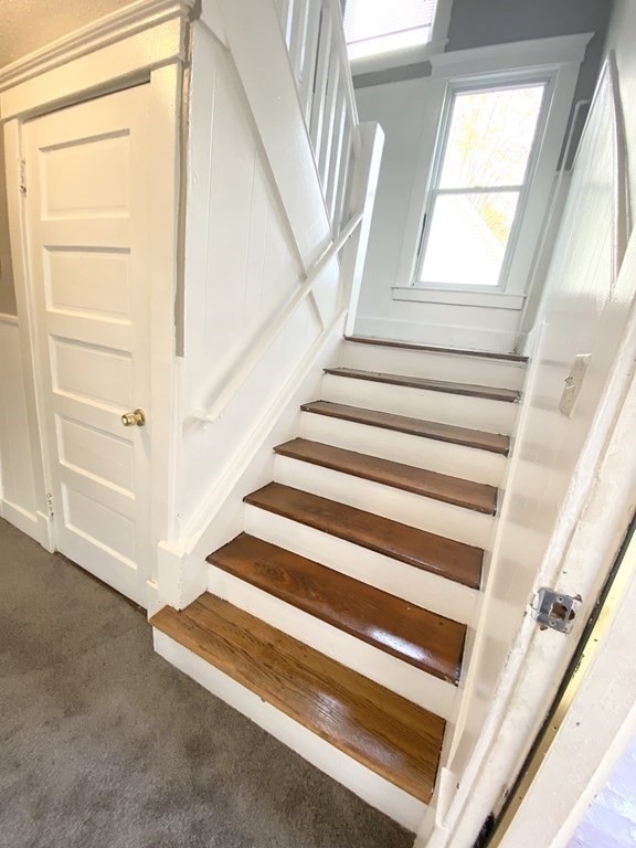 48 Boyer Street Springfield, MA 01109 - Photo 6 of 30 a view of entryway