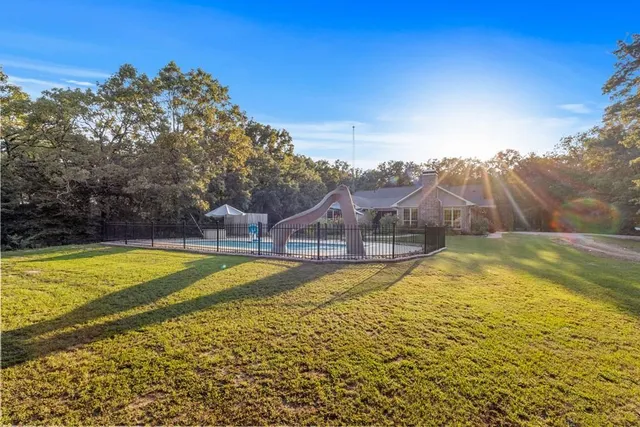 $999,000 | 796 Vzcr 1922, Fruitvale, TX 75127