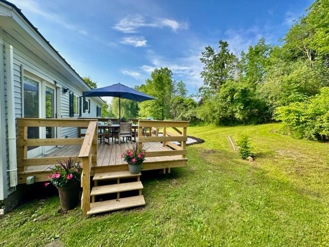 25 Center Street Bennington, VT 05201 - Photo 32 of 40