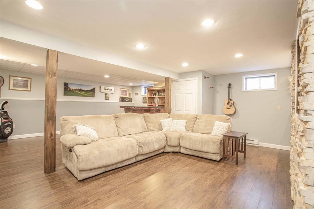 7 Appleton Way Medway, MA 02053 - Photo 27 of 42