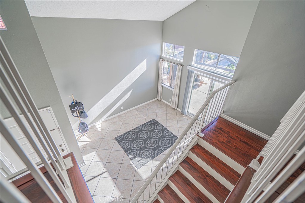 28076 Wildwind Road Canyon Country, CA 91351 - Photo 17 of 48 a view of entryway