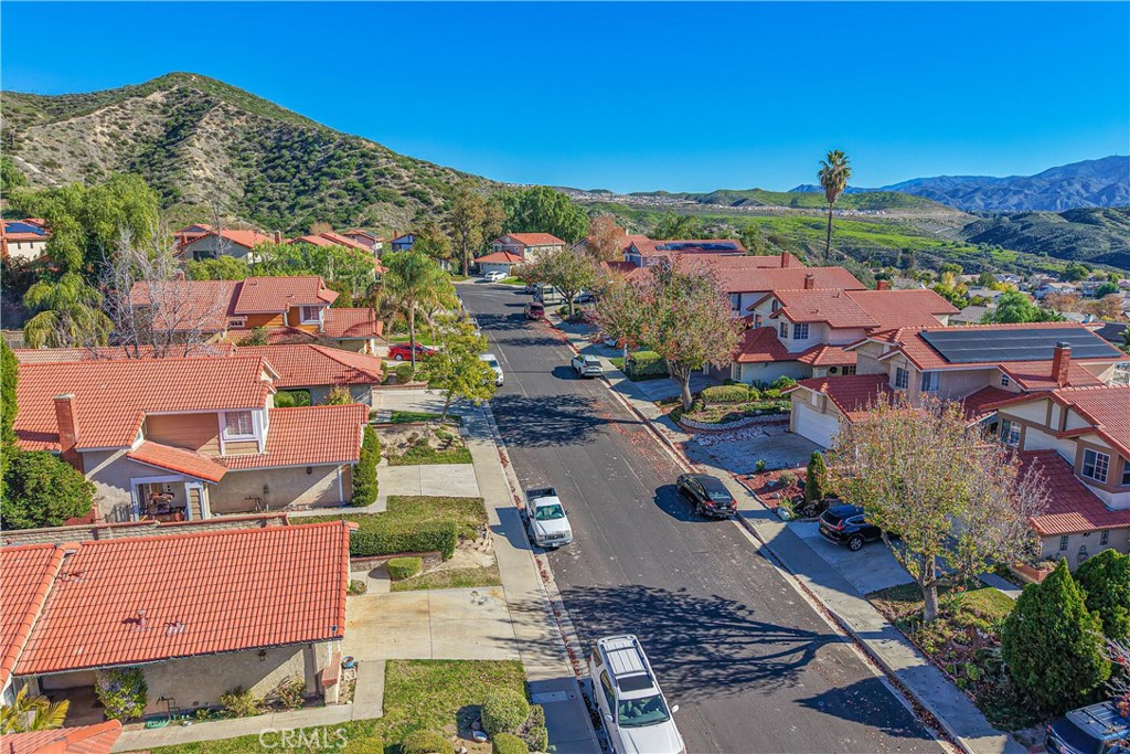 28076 Wildwind Road Canyon Country, CA 91351 - Photo 44 of 48 an aerial view of residential houses with outdoor space and street view