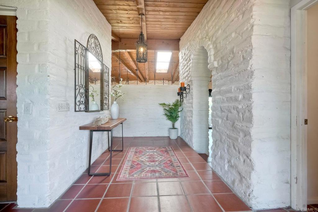 3149 Old Post Road Fallbrook, CA 92028 - Photo 5 of 53