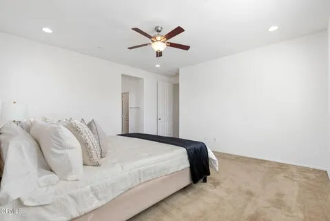 $1,035,000 | 28649 Stonegate Court, Valencia, CA 91354