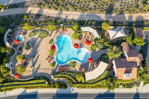 $1,035,000 | 28649 Stonegate Court, Valencia, CA 91354