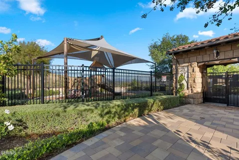 $1,035,000 | 28649 Stonegate Court, Valencia, CA 91354
