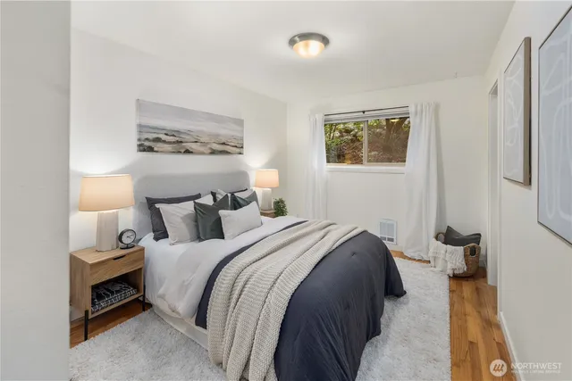 $299,900 | 7106 California Avenue Southwest, Unit 101, Seattle, WA 98136