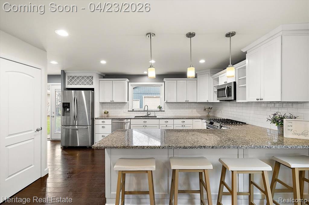 7640 Granite Washington, MI 48094 - Photo 9 of 37