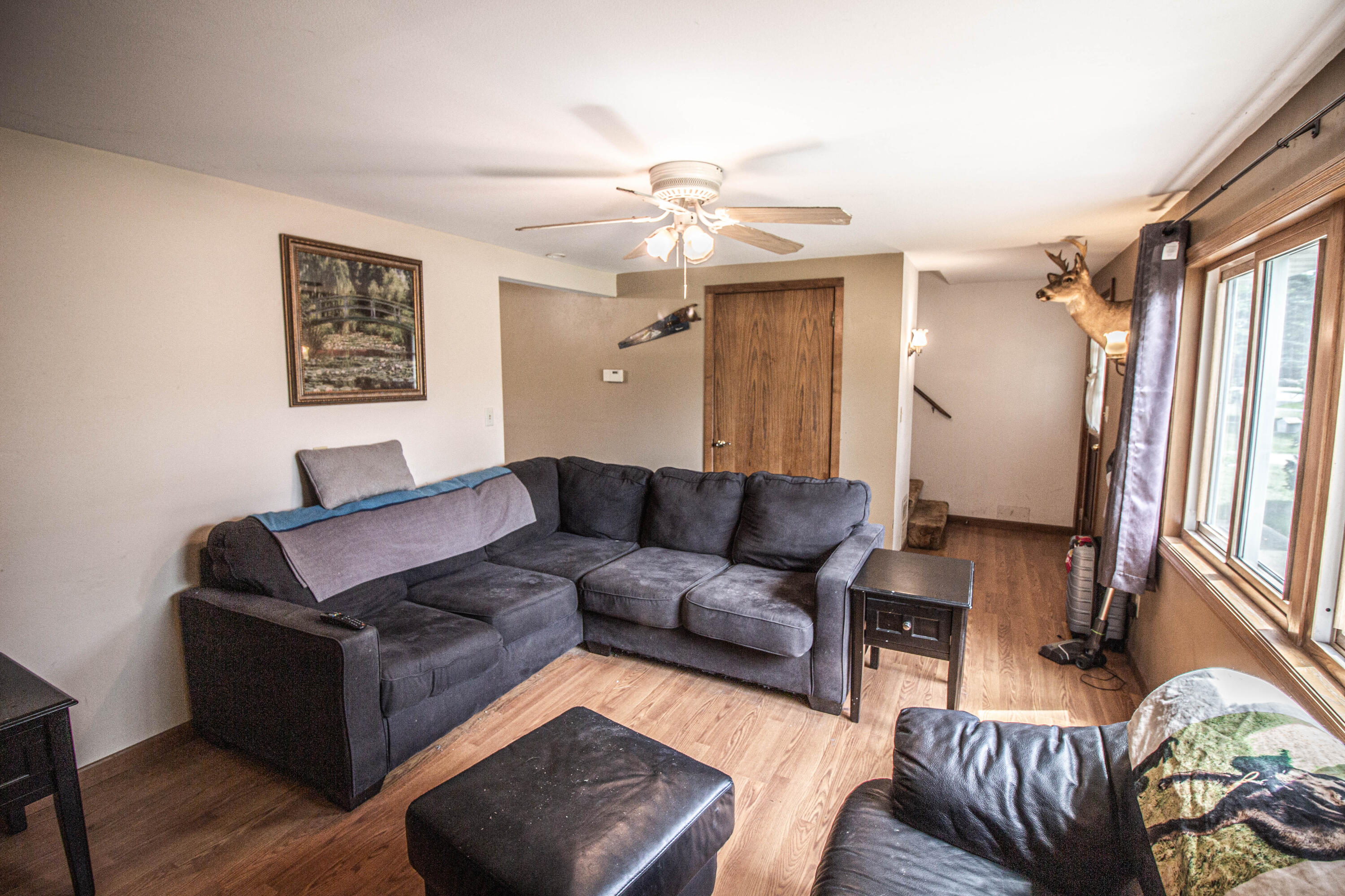 518 Steepleview Road, Unit 520 Newburg, WI 53095 - Photo 39 of 56 Left Side (520) - Family Room