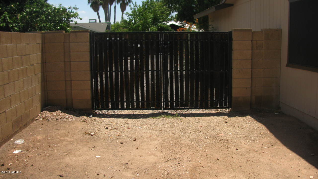 30 East Palo Verde Street Gilbert, AZ 85296 - Photo 9 of 9 RV Gate