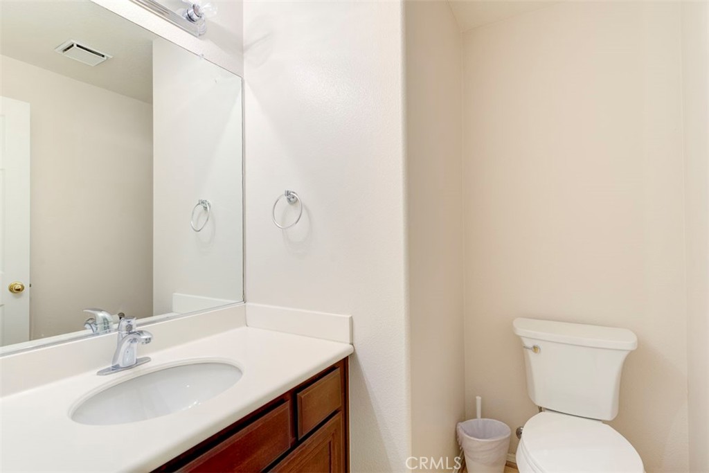 7 Chilmark Street Ladera Ranch, CA 92694 - Photo 12 of 35 Downstairs guest bathroom ~