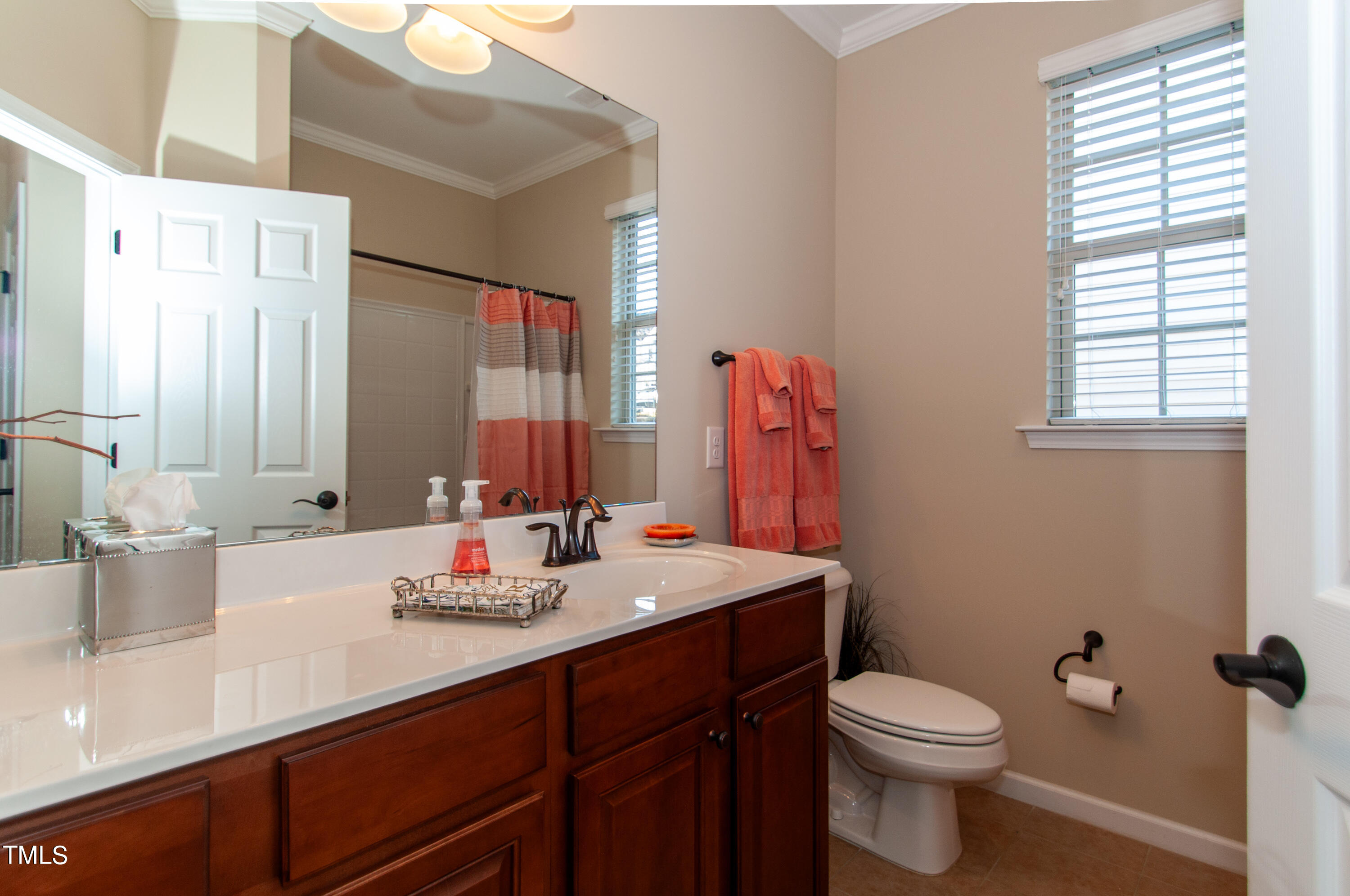 8532 Lasilla Way Raleigh, NC 27616 - Photo 24 of 44 Guest Bath