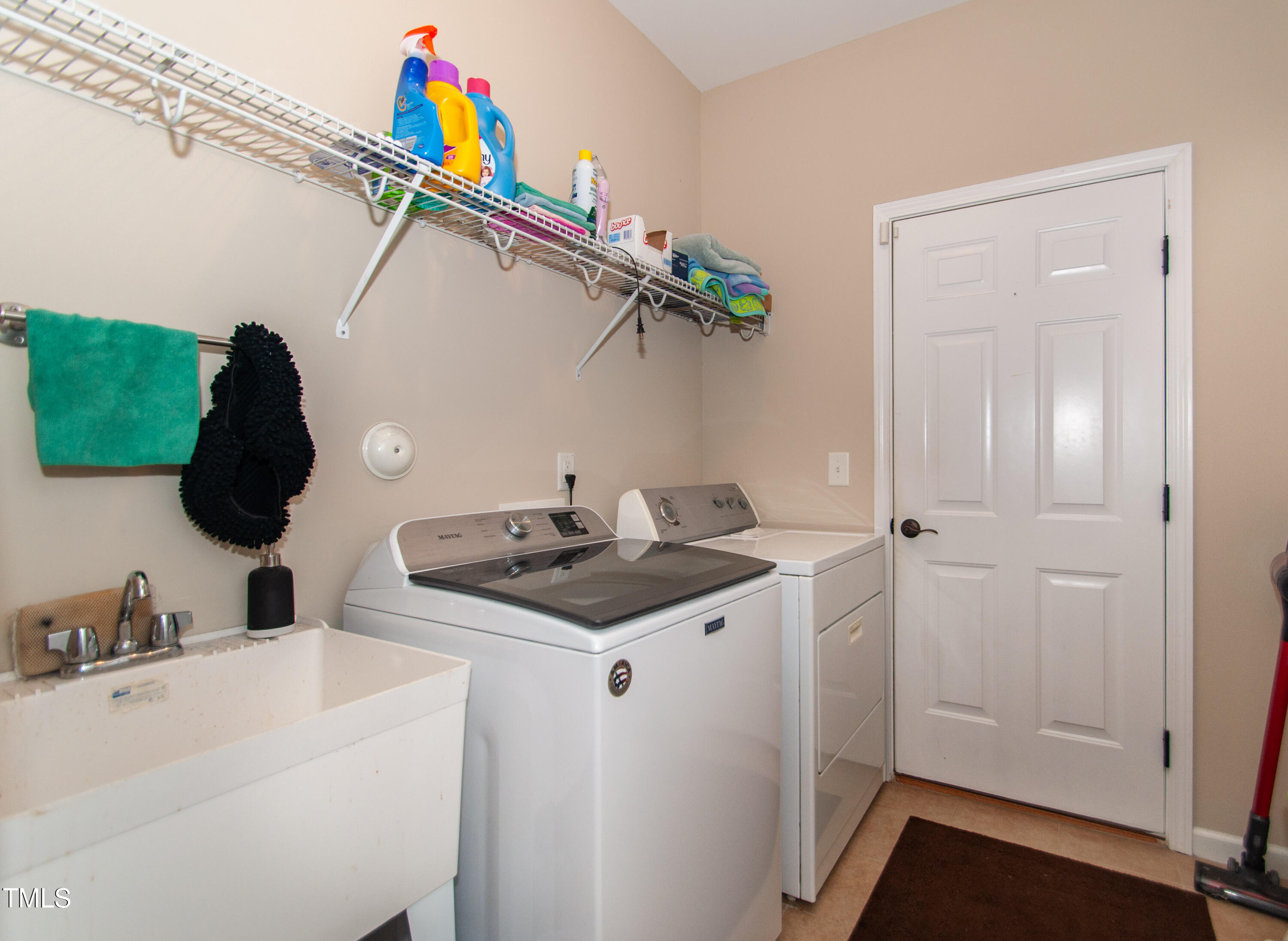 8532 Lasilla Way Raleigh, NC 27616 - Photo 25 of 44 Laundry