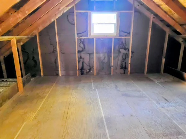 $297,500 | N5583 County Road West, Princeton, WI 54968
