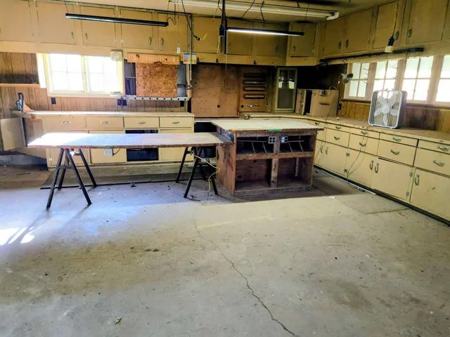 $305,000 | N5583 County Road West, Princeton, WI 54968