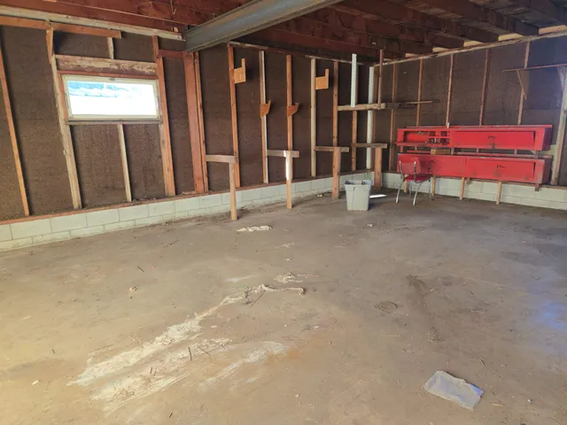 $305,000 | N5583 County Road West, Princeton, WI 54968