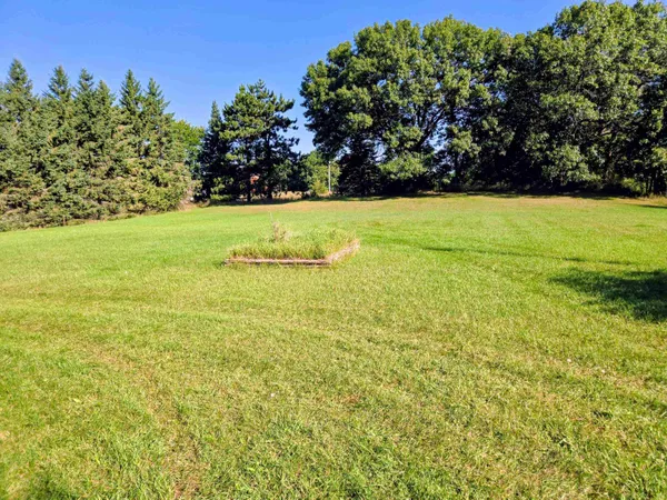 $297,500 | N5583 County Road West, Princeton, WI 54968