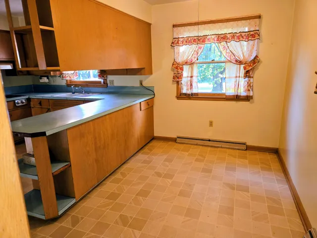 $305,000 | N5583 County Road West, Princeton, WI 54968