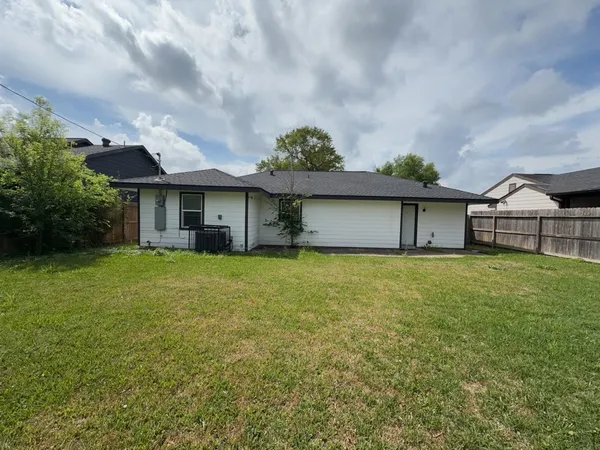 $1,850 | 3635 Wyoming Street, Houston, TX 77021