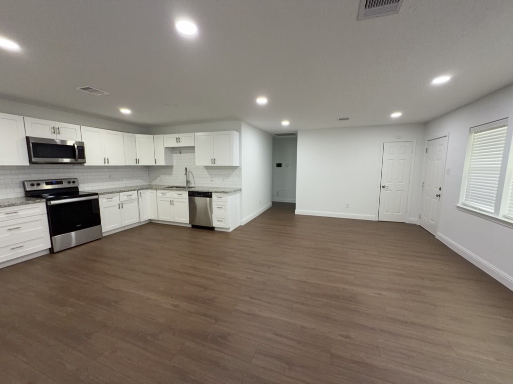 3635 Wyoming Street Houston, TX 77021 - Photo 6 of 17