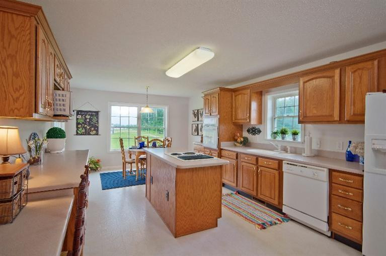 9500 Trinkle Road Dexter, MI 48130 - Photo 8 of 37 Photo 8