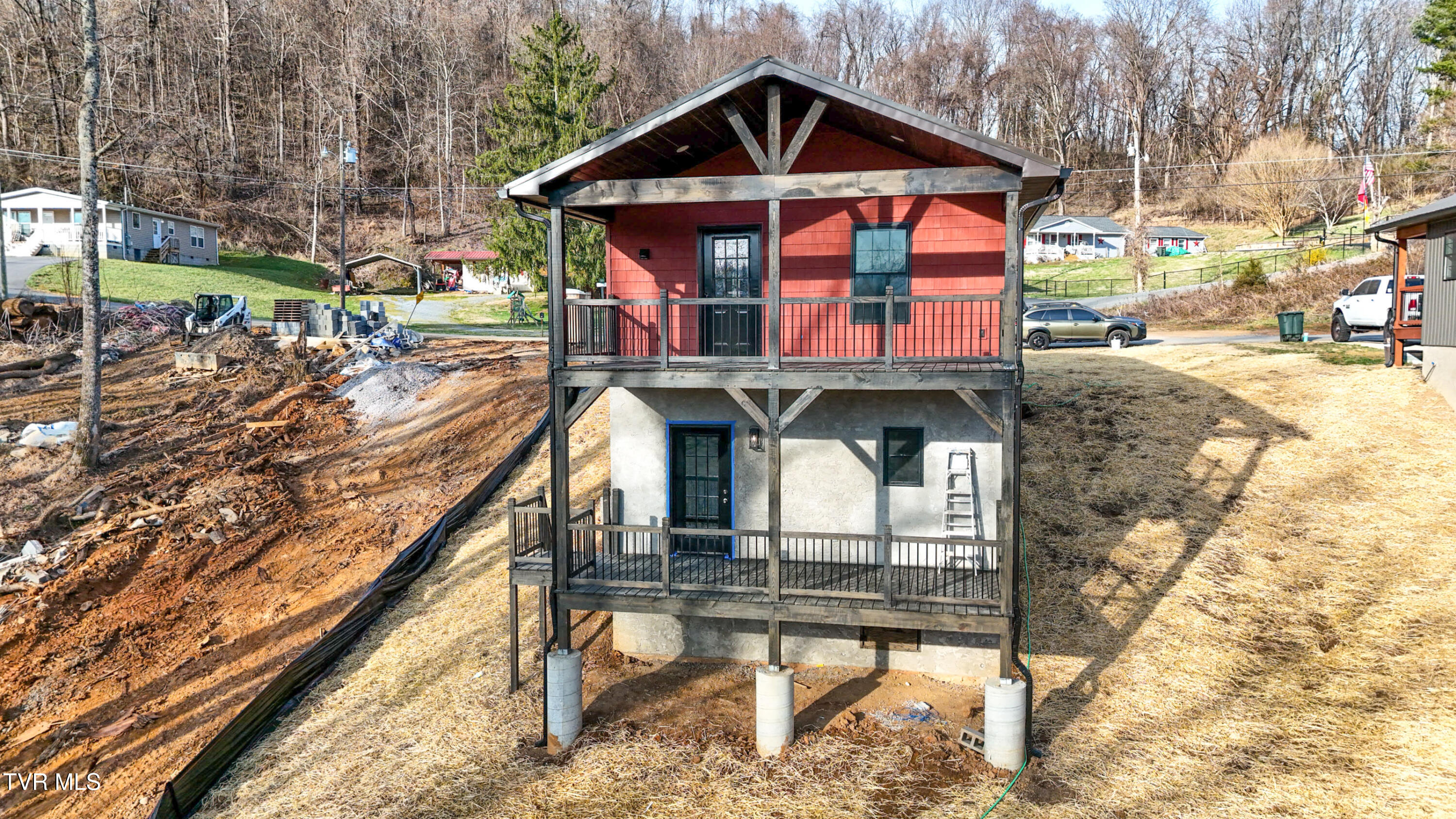 143 Daniel Lane Elizabethton, TN 37643 - Photo 33 of 38 143 Daniels Ln MB-35
