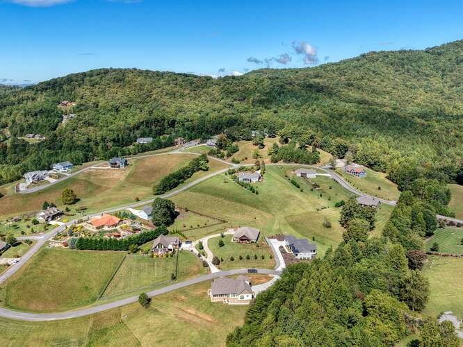 85 Minstead Ridge Young Harris, GA 30582 - Photo 37 of 50