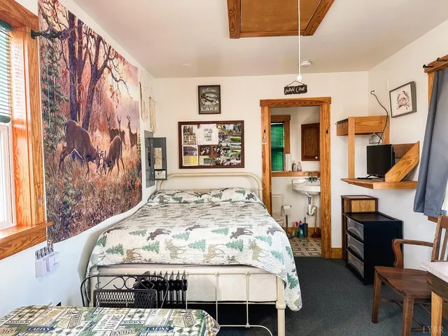 $159,900 | 507 Faith Cove Road, Sandy Level, VA 24161