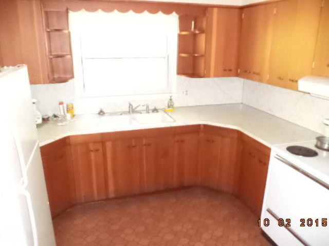 3018 Olney Road Kalamazoo, MI 49006 - Photo 5 of 15 Olney new pictures 011