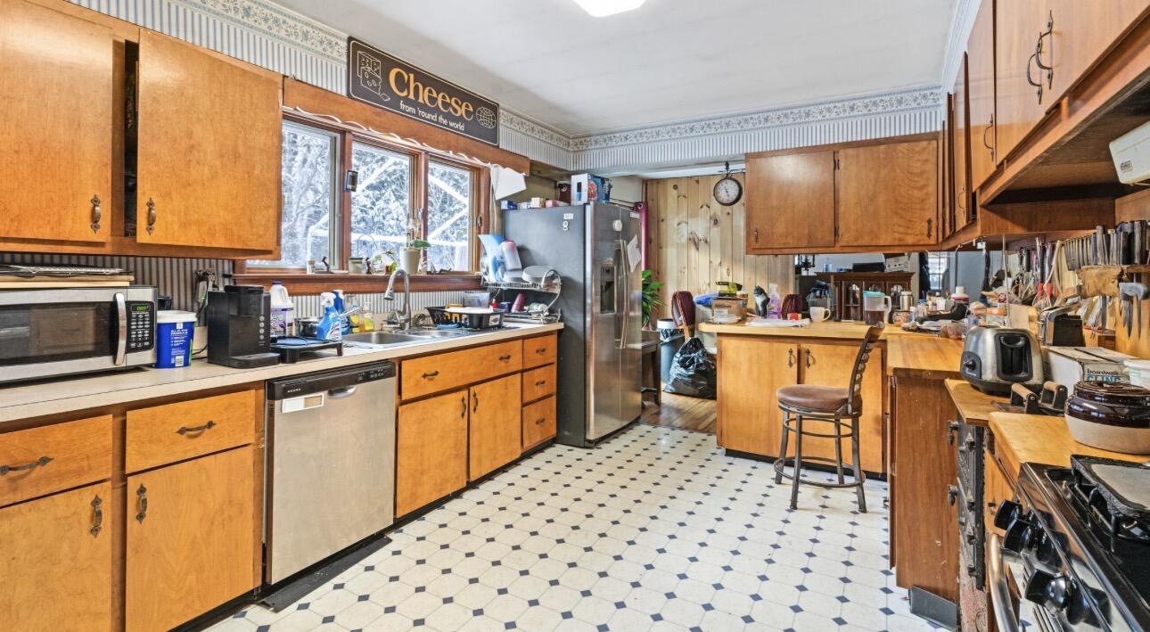 186 Muskrat Farm Road Stockton Springs, ME 04981 - Photo 3 of 28 IMG_1747