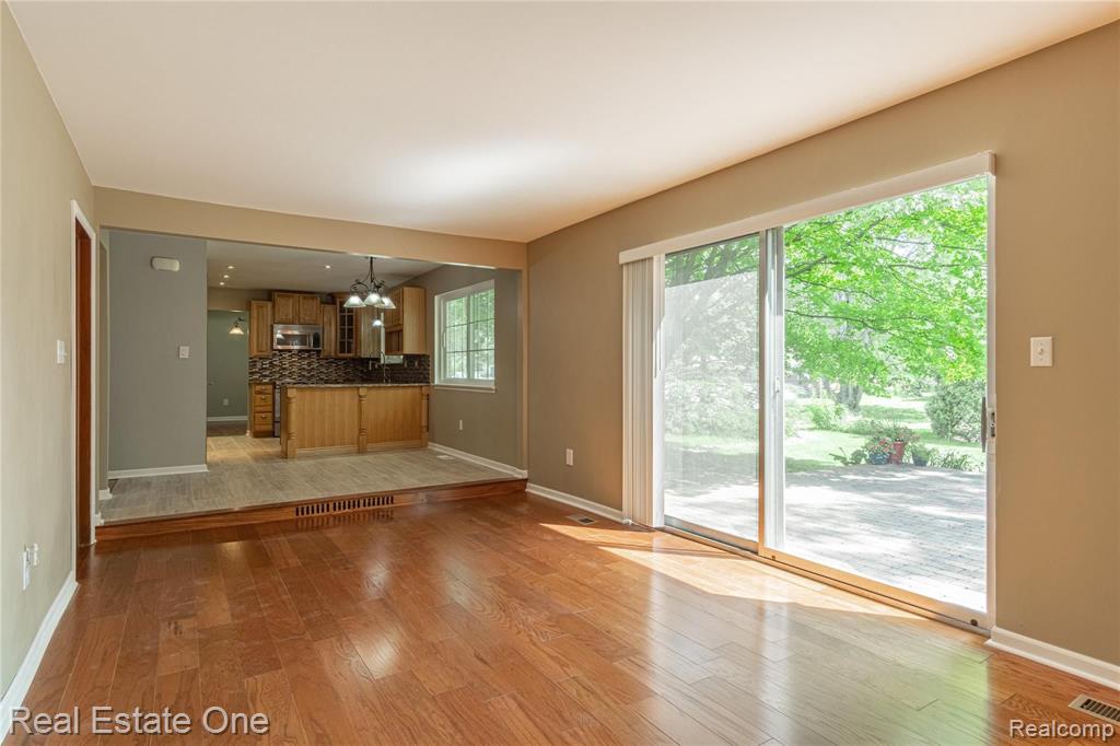 32601 West 13 Mile Road Farmington Hills, MI 48334 - Photo 21 of 53