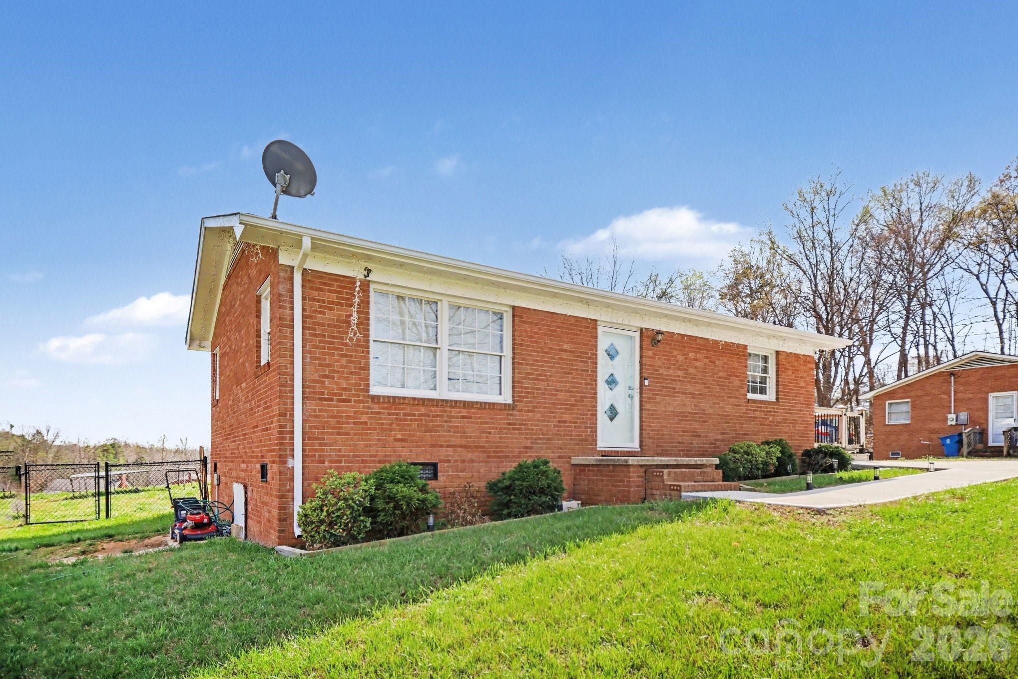 6408 River Bend Road Concord, NC 28025 - Photo 2 of 39