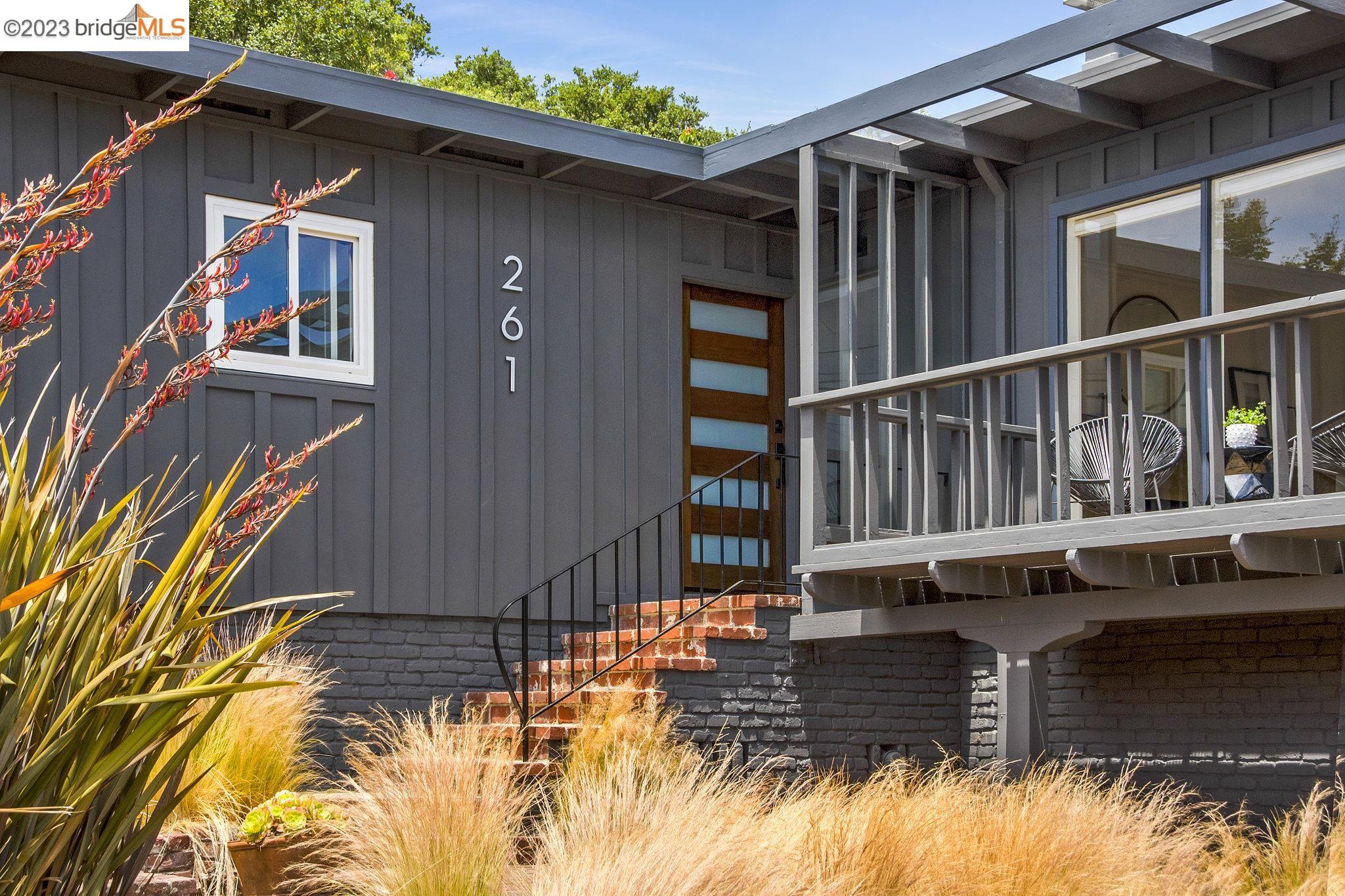 261 Mandalay Road Oakland, CA 94618 - Photo 1 of 1